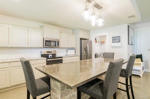 4906 Landmark Ln, Pace, FL 32571 photo 11