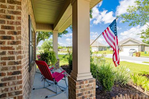 3900 Hawks Landing Cir, Pace, FL 32571 photo 3
