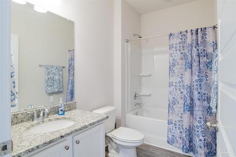 3900 Hawks Landing Cir, Pace, FL 32571 photo 17