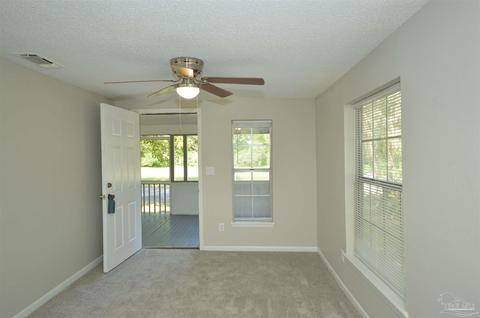 5566 Hearn St, Milton, FL 32570 photo 8