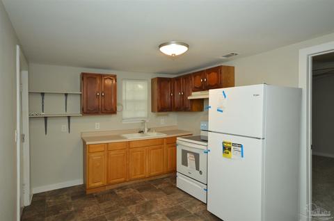 5566 Hearn St, Milton, FL 32570 photo 16