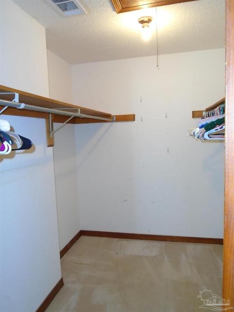 7650 Hidalgo Ln, Milton, FL 32583 photo 9