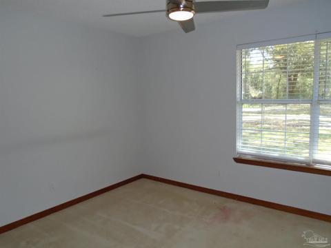 7650 Hidalgo Ln, Milton, FL 32583 photo 7