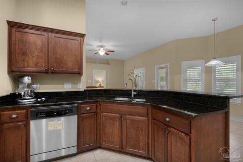 1315 Ballistic Tip Ct, Cantonment, FL 32533 photo 16