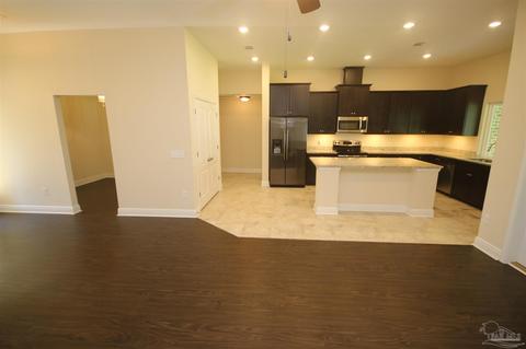 5526 Dunridge Dr, Pace, FL 32571 photo 8