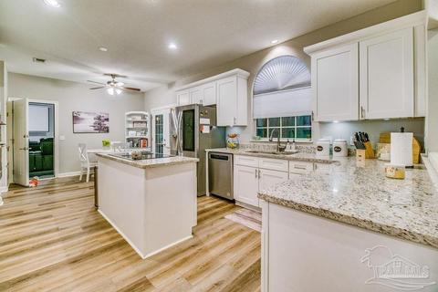 3413 Edinburgh Dr, Pace, FL 32571 photo 12