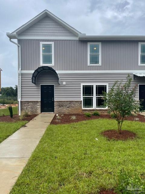 5045 Peach Dr, Pace, FL 32571 photo 1