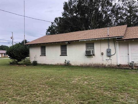 4709 Keyser Ln, Pace, FL 32571 photo 4