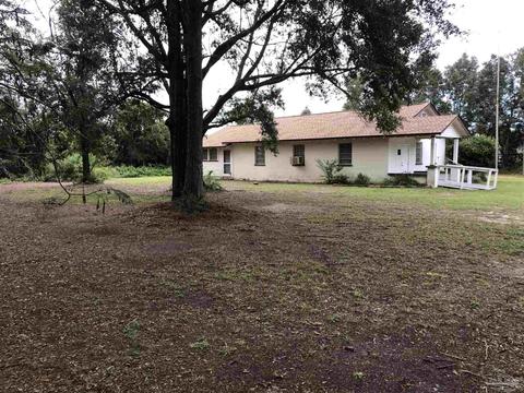 4709 Keyser Ln, Pace, FL 32571 photo 7