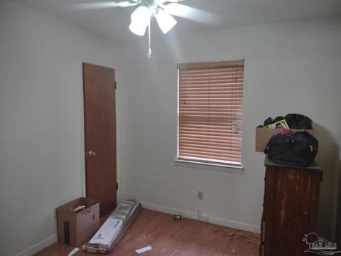 4374 Pine Villa Cir, Pace, FL 32571 photo 5