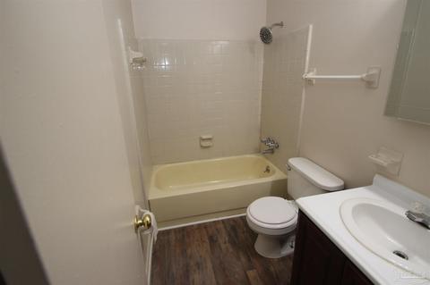 5881 Byrom St, Milton, FL 32570 photo 3