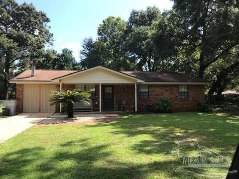 4820 Hawkins Dr, Pace, FL 32571 photo 1