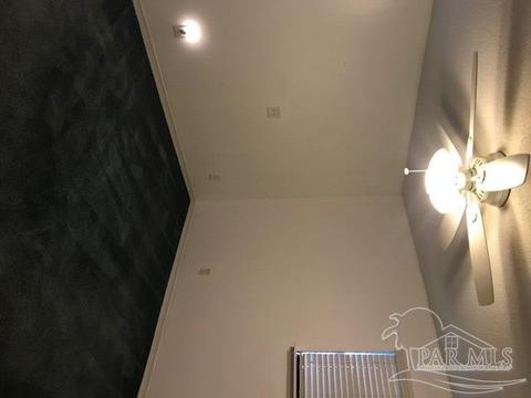 4820 Hawkins Dr, Pace, FL 32571 photo 10