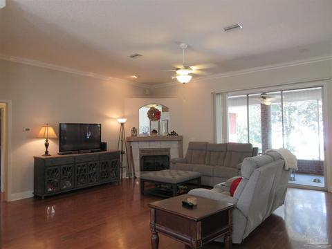 5264 Crystal Creek Dr, Pace, FL 32571 photo 9