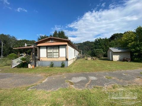 4767 Breezy Ln, Pace, FL 32571 photo 5