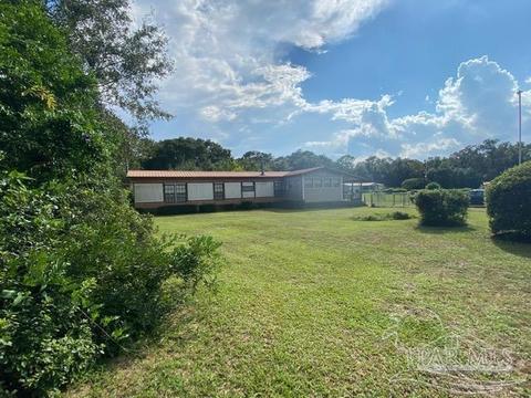 4767 Breezy Ln, Pace, FL 32571 photo 1