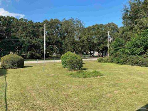 4767 Breezy Ln, Pace, FL 32571 photo 19