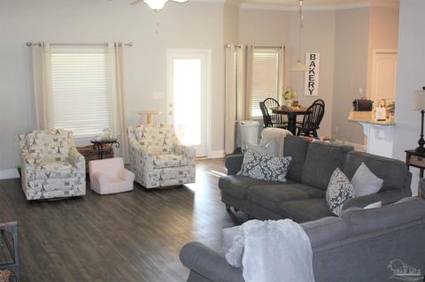 960 Jacobs Way, Cantonment, FL 32533 photo 7