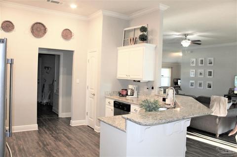 960 Jacobs Way, Cantonment, FL 32533 photo 8