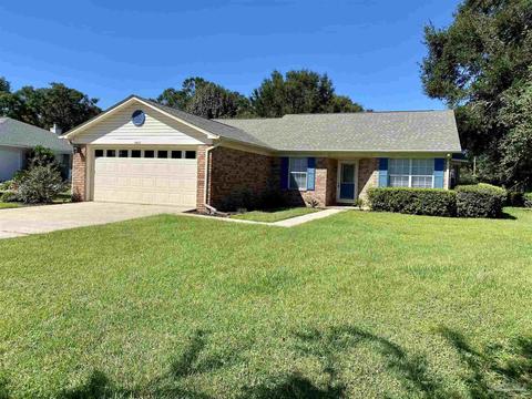 4412 Amberwood Cir, Pace, FL 32571 photo 1