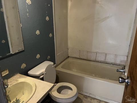 7788 Rube Pace Rd, Milton, FL 32583 photo 3