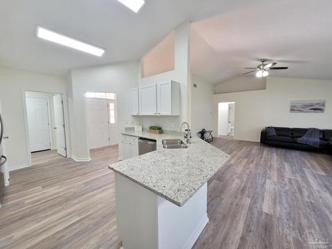 5974 Herlong Dr, Milton, FL 32570 photo 12