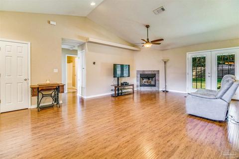 5509 Tucker Cir, Pace, FL 32571 photo 10
