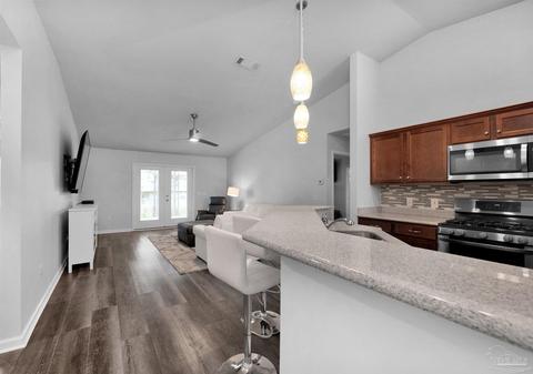 4723 Determination Ct, Milton, FL 32570 photo 8