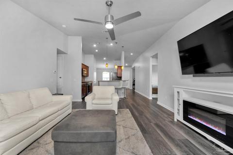 4723 Determination Ct, Milton, FL 32570 photo 10