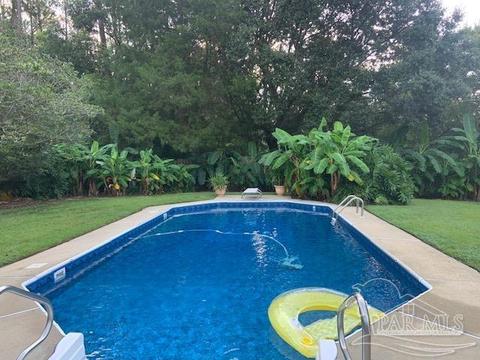 5060 Forest Creek Dr, Pace, FL 32571 photo 5