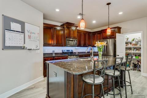 5245 Parkside Dr, Pace, FL 32571 photo 10