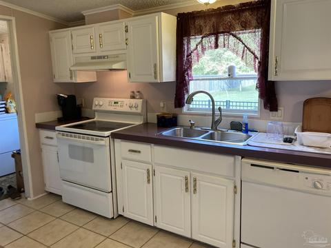 4977 Community Cir, Milton, FL 32583 photo 6