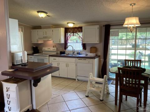 4977 Community Cir, Milton, FL 32583 photo 5