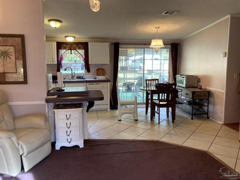 4977 Community Cir, Milton, FL 32583 photo 4