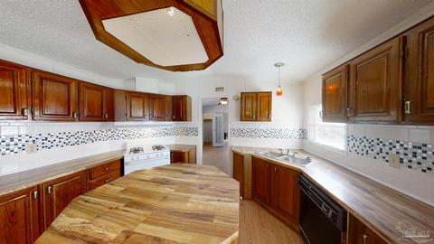 4001 Windsor Ln, Pace, FL 32571 photo 7