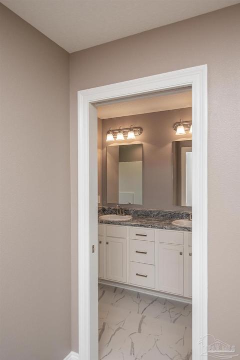 6829 Larriet, Milton, FL 32570 photo 9