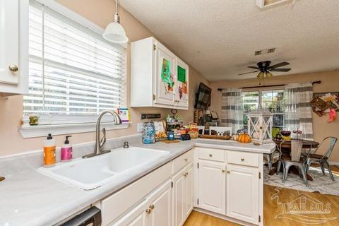 6561 Eagle Crest Dr, Milton, FL 32570 photo 15
