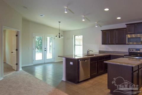 5105 Peach Dr, Pace, FL 32571 photo 2