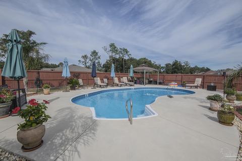 5691 Flume Dr, Pace, FL 32571 photo 2