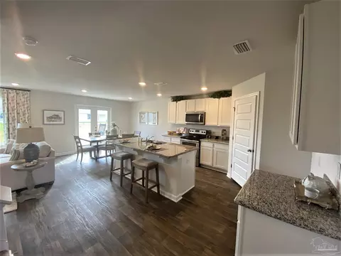 5911 Danbury Blvd, Pace, FL 32571 photo 5