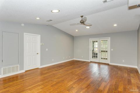 8110 Glenview Rd, Milton, FL 32583 photo 9