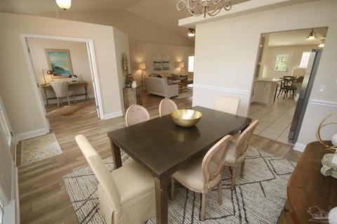 6033 Lancaster Ct, Pace, FL 32571 photo 7