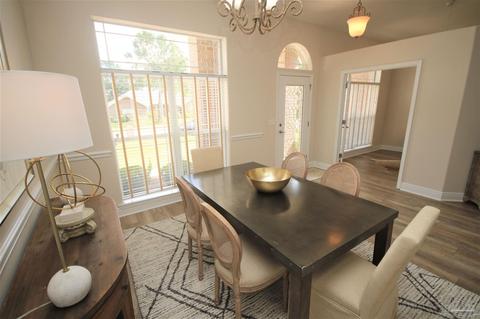 6033 Lancaster Ct, Pace, FL 32571 photo 6