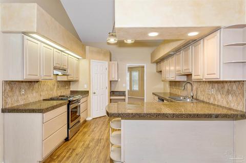 1015 Brandermill Dr, Cantonment, FL 32533 photo 11