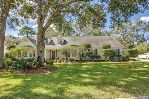 1015 Brandermill Dr, Cantonment, FL 32533 photo 2
