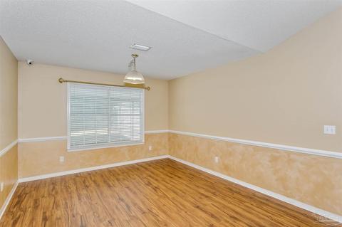 1015 Brandermill Dr, Cantonment, FL 32533 photo 9