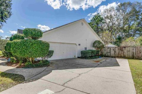 1015 Brandermill Dr, Cantonment, FL 32533 photo 4