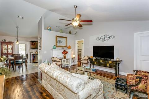 4883 Covenant Cir, Pace, FL 32571 photo 8