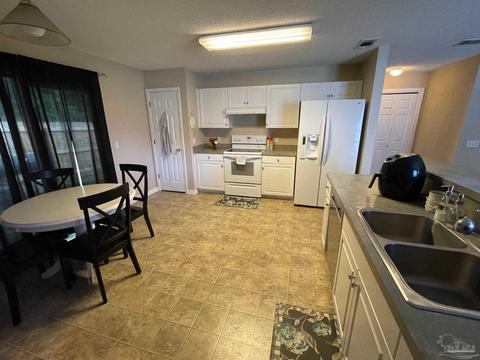5471 Cherub Cir, Milton, FL 32570 photo 5