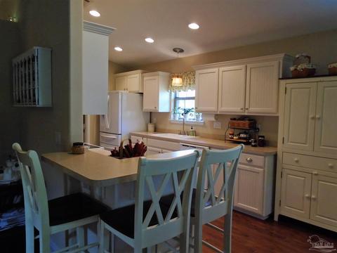 4153 Berry Cir, Pace, FL 32571 photo 10
